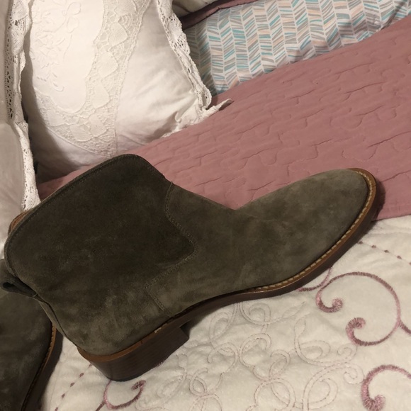 Via spiga boots!! - Picture 9 of 16